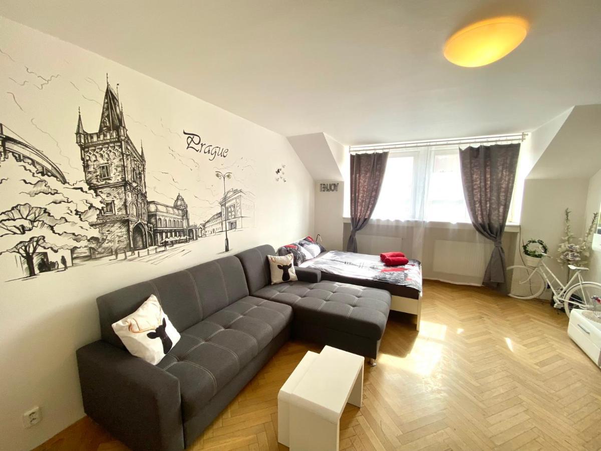 Fantastic Apartment In The City Center Praga Zewnętrze zdjęcie