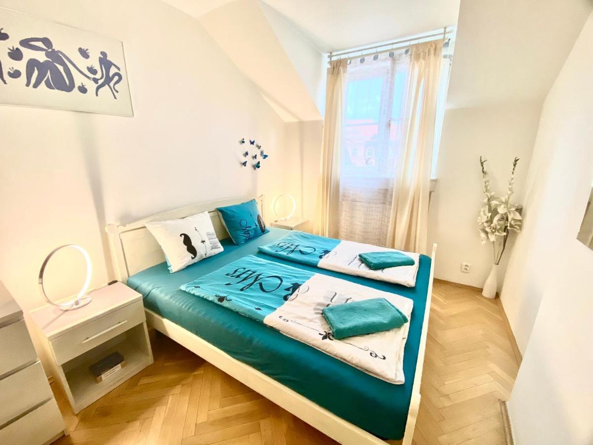 Fantastic Apartment In The City Center Praga Zewnętrze zdjęcie