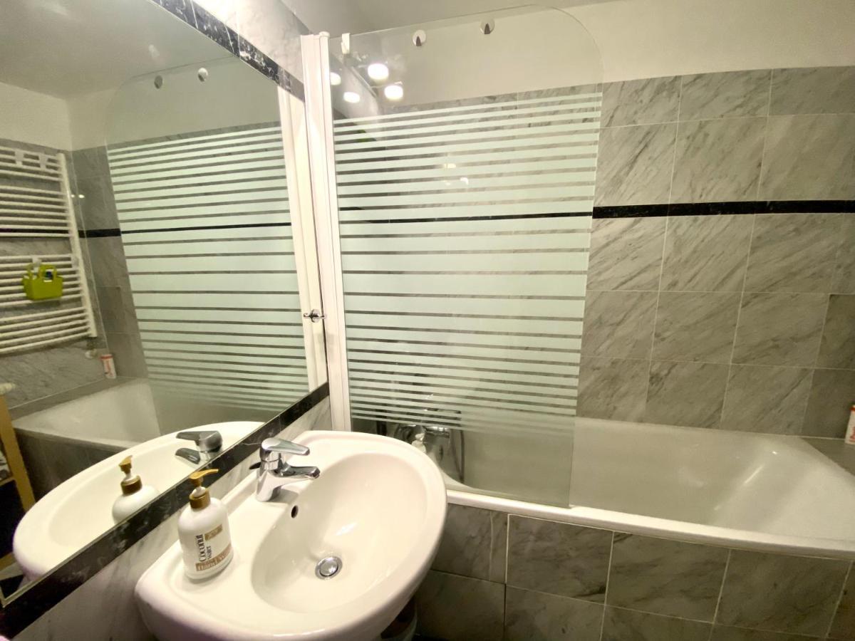 Fantastic Apartment In The City Center Praga Zewnętrze zdjęcie
